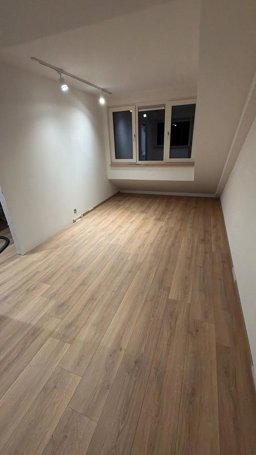 Trendbau – Innenausbau – Zimmer Holzboden